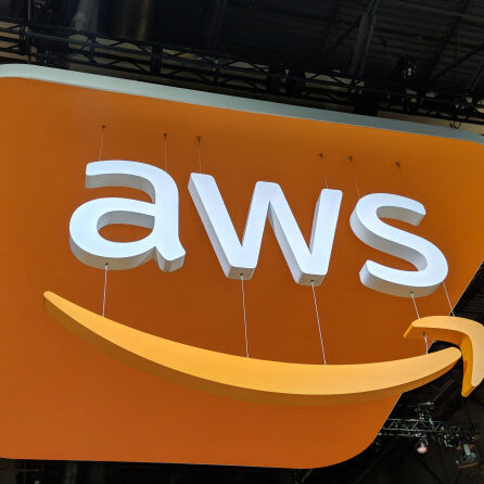 Maker:0x4c,Date:2017-9-5,Ver:4,Lens:Kan03,Act:Lar01,E-ve